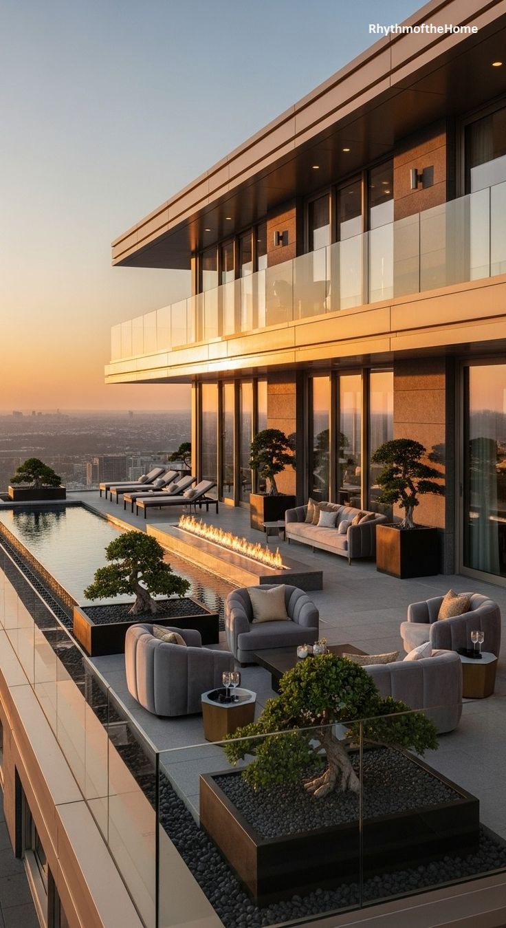 8 bedrooms penthouse to rent